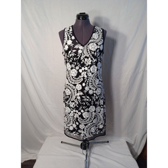 Karen Kane Dresses & Skirts - KAREN KANE‎ Dress